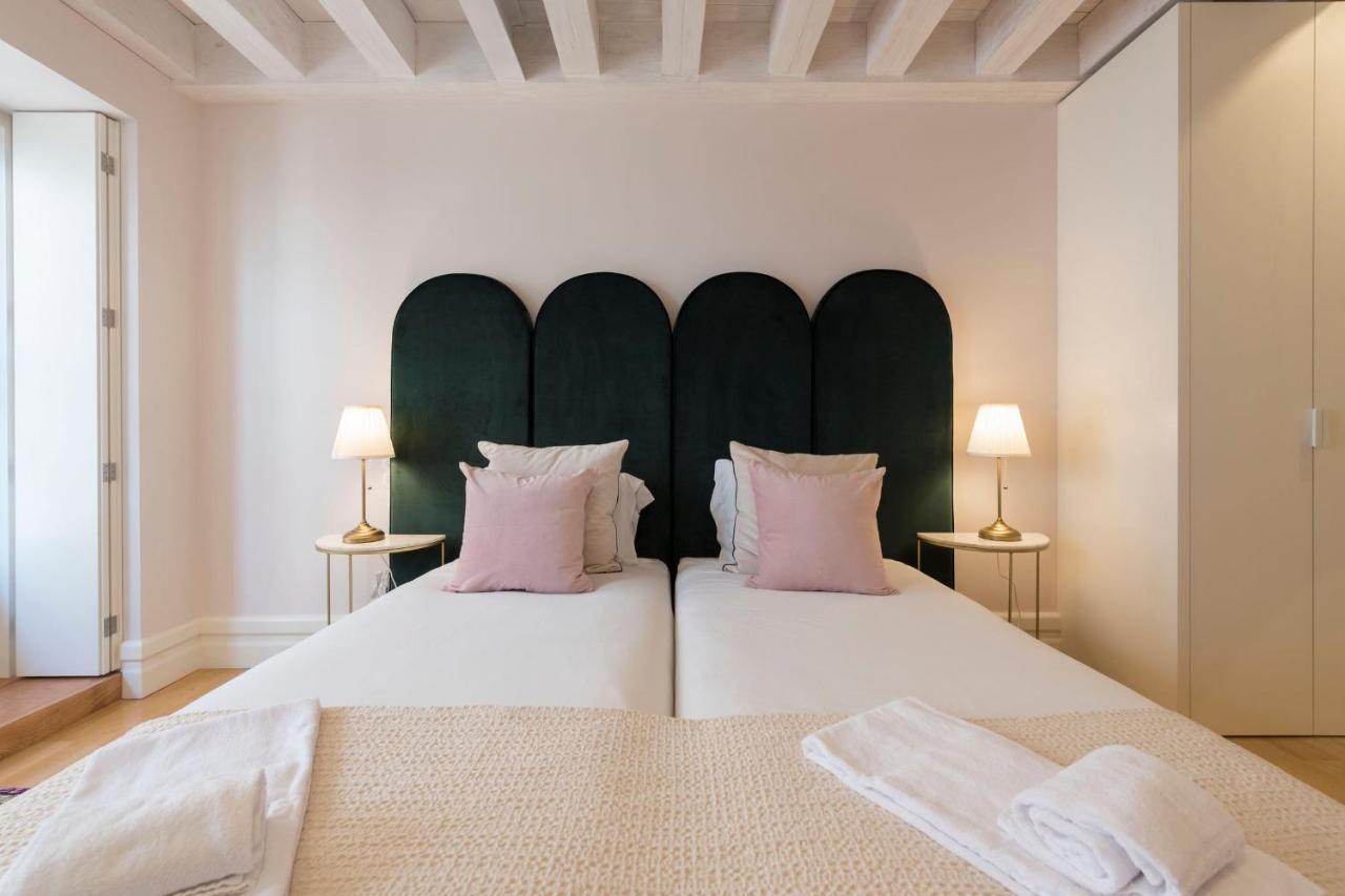 Mouzinho Luxury 3Br Flat L 5 Min Walk To Ribeira By Lovelystay Porto Luaran gambar